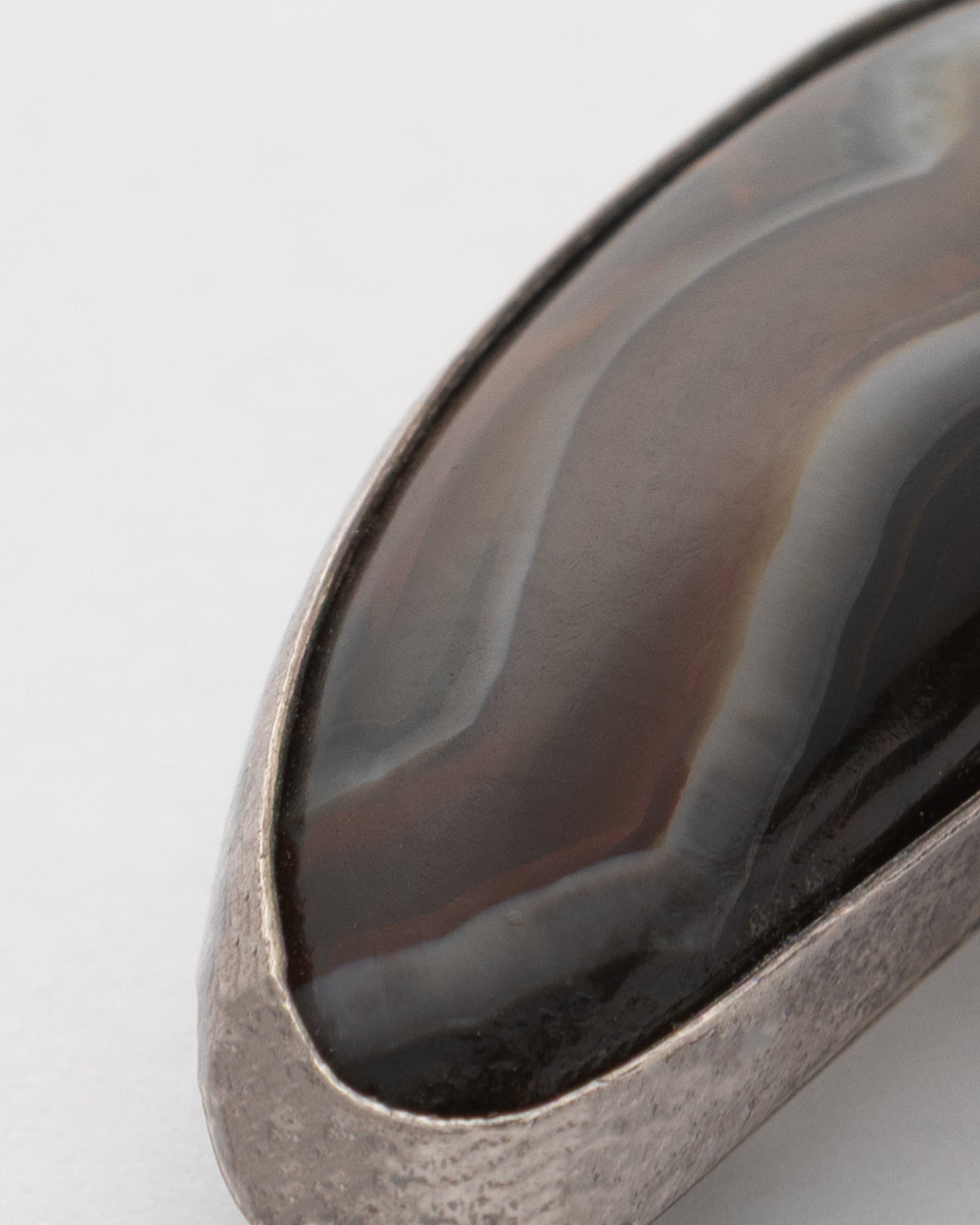 Brown-White Rectangular Shaped Agate Brooch - 2100 7163