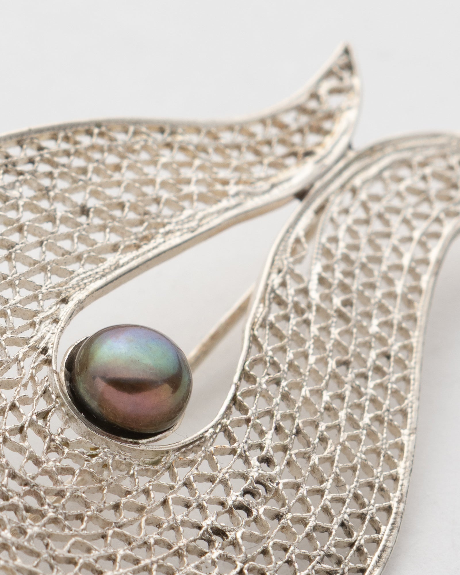 Silver Ball Tulip Shaped Filigree Brooch - 2101 2730