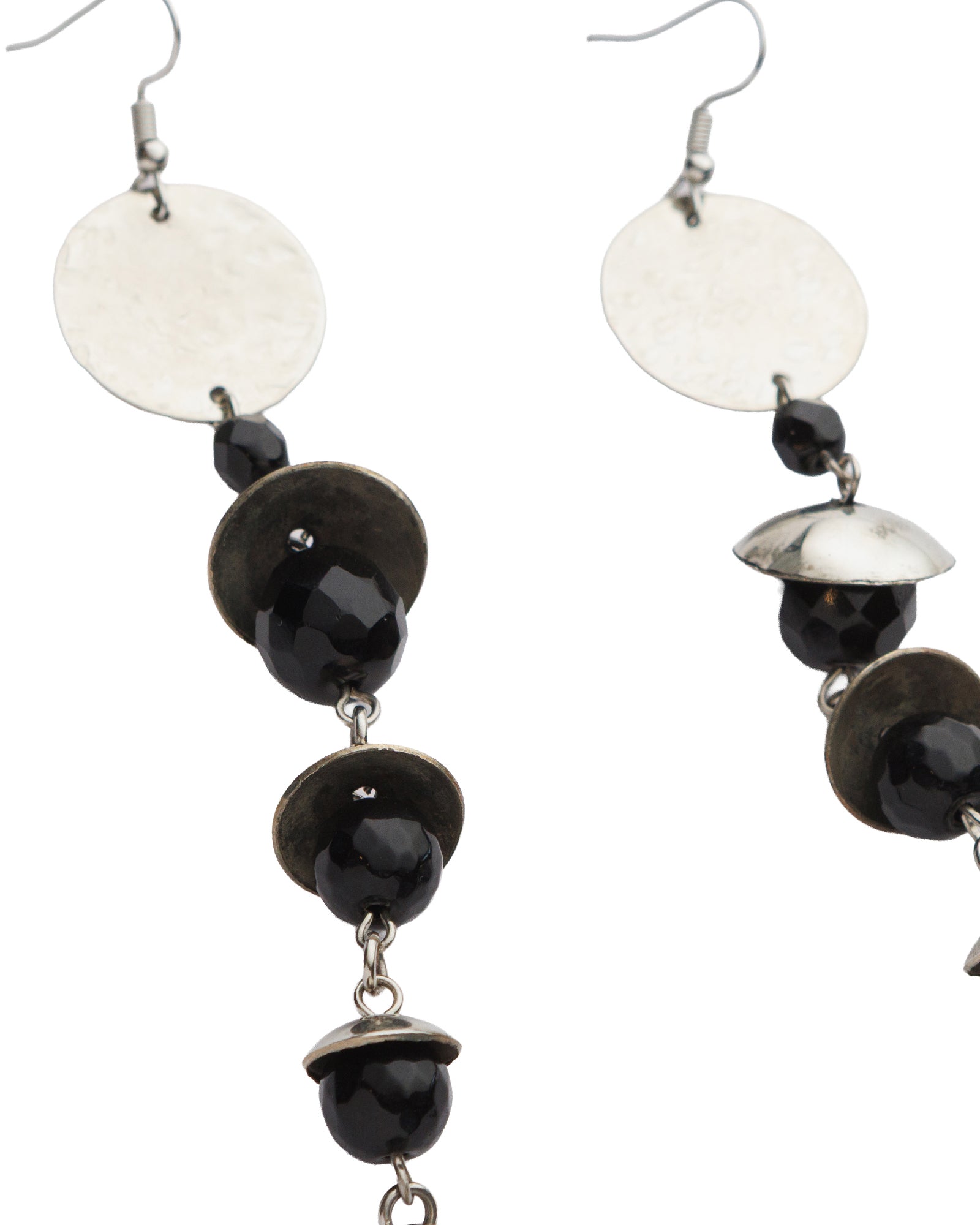 Siyah Kristal Taş Sallantılı Küpe