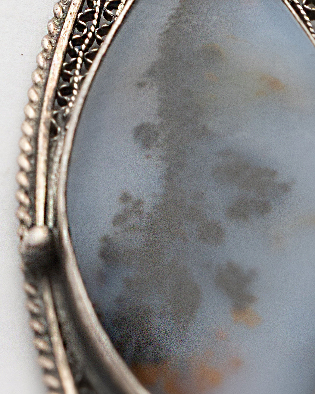 Blue-Gray Dendritic Teardrop Agate Necklace - 2100 7477