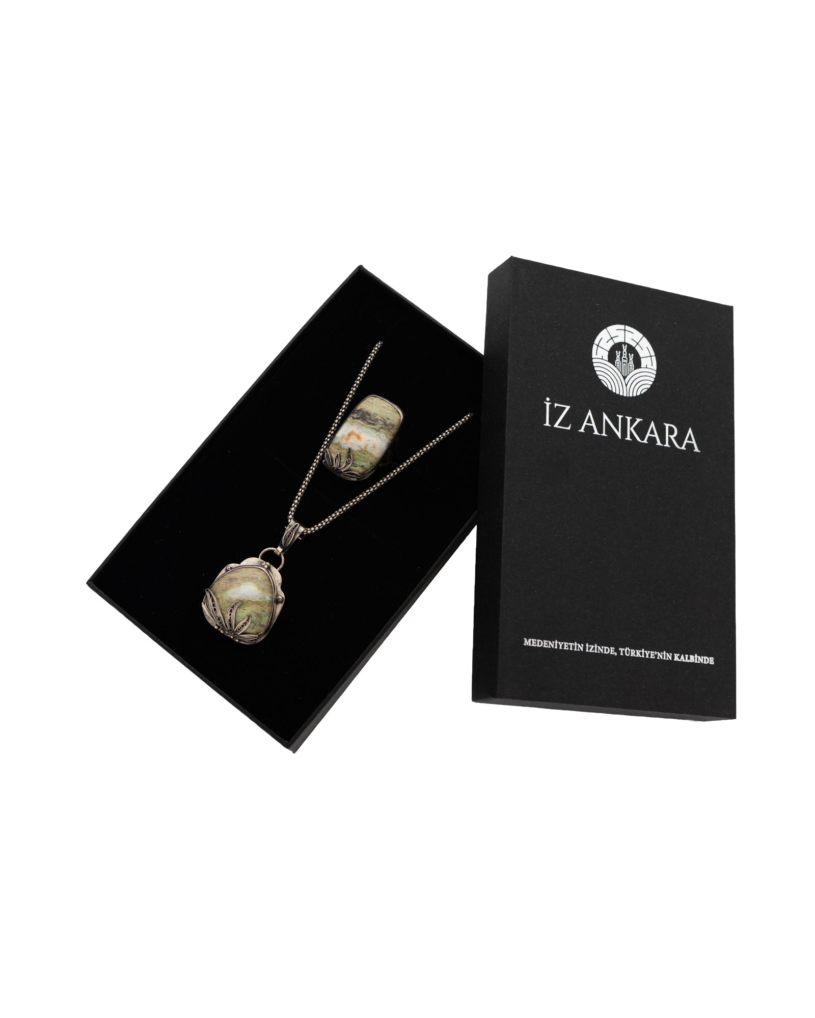 Green-Brown Rectangular Agate Necklace and Ring Set - 2100 7392