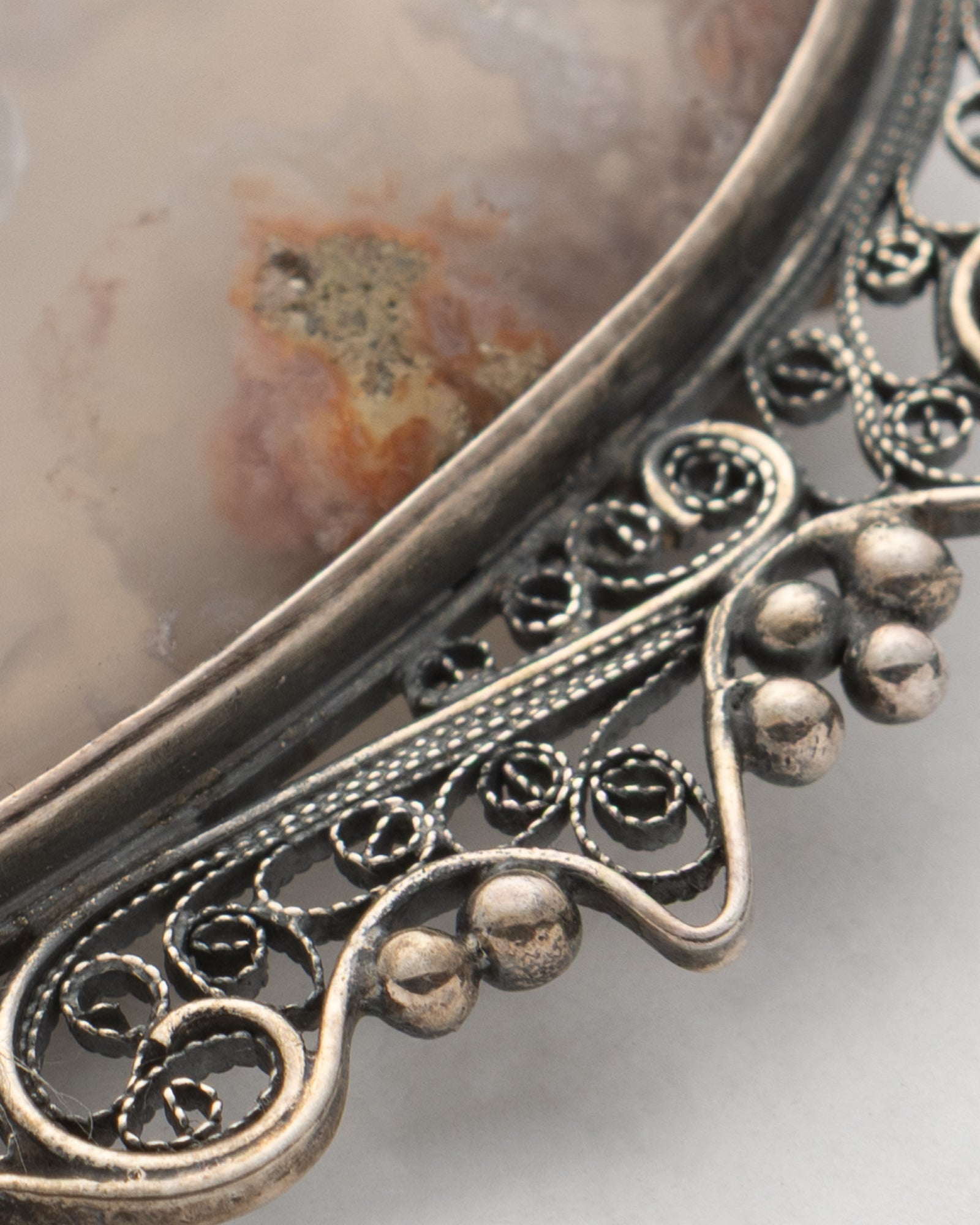 Brown - Grey Rectangular Shaped Agate Brooch - 2101 3089 - izankara