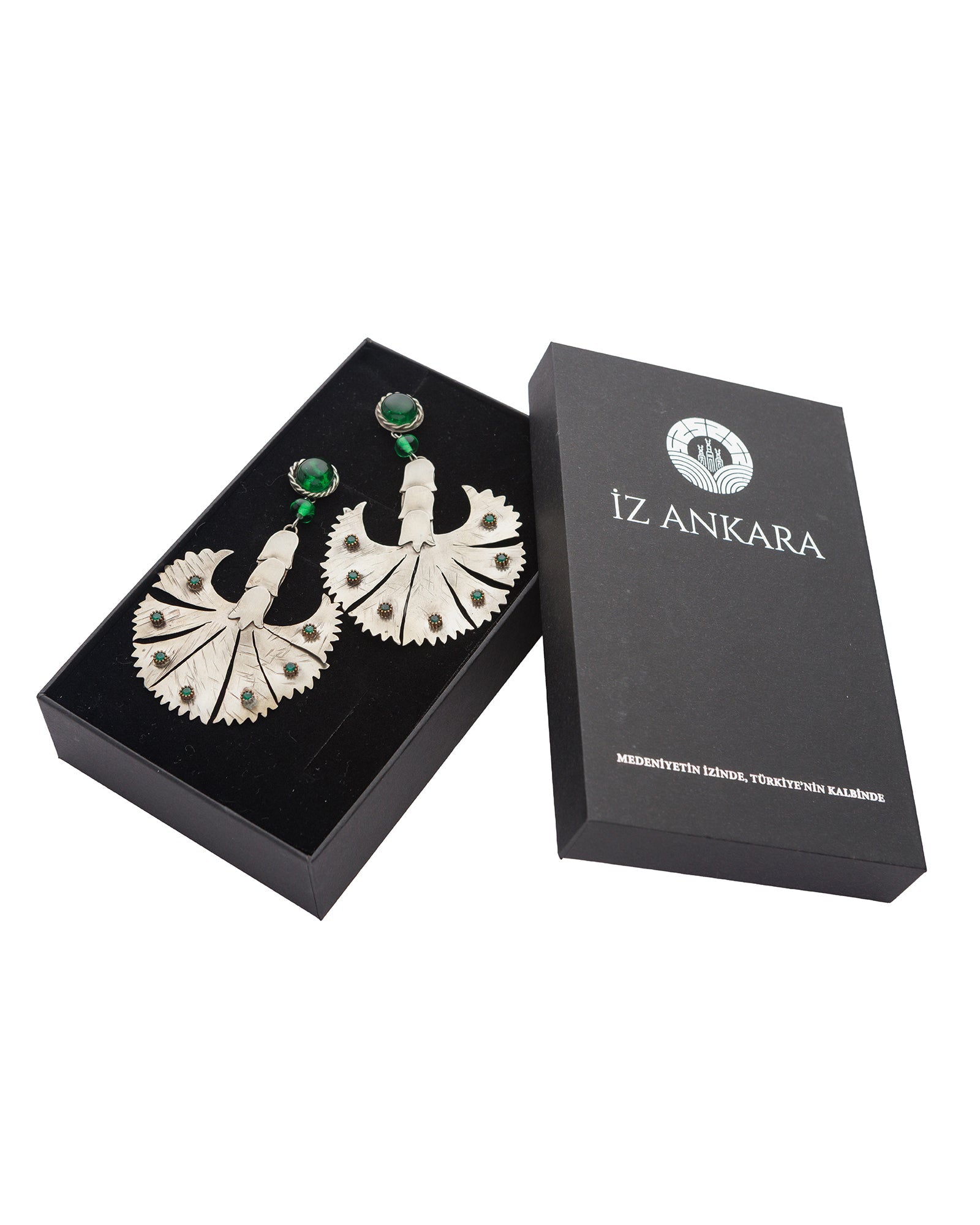 Emerald Green Stone Earring Set - izankara