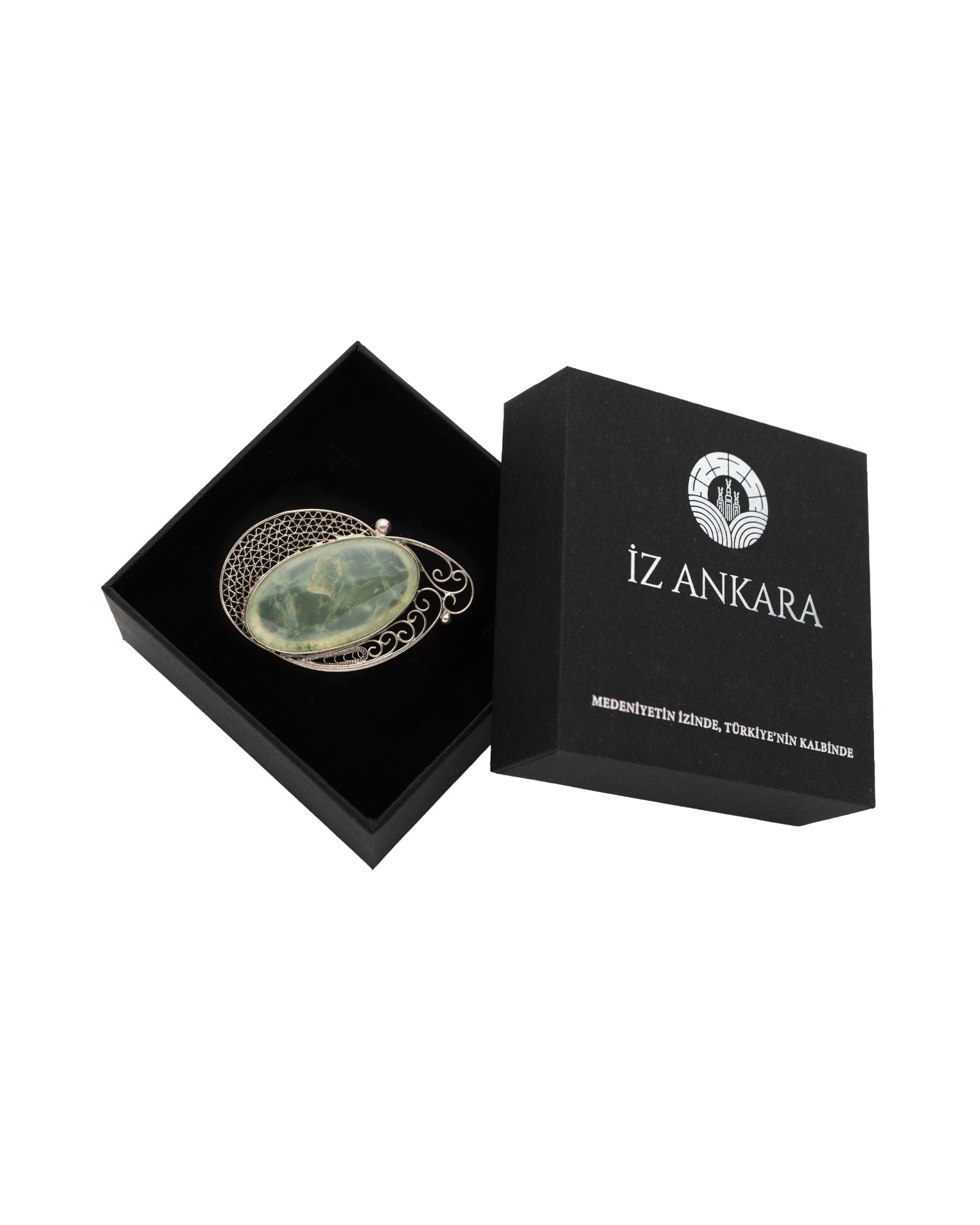 Long Oval Shaped Aquamarine Brooch - 2101 0835 - izankara