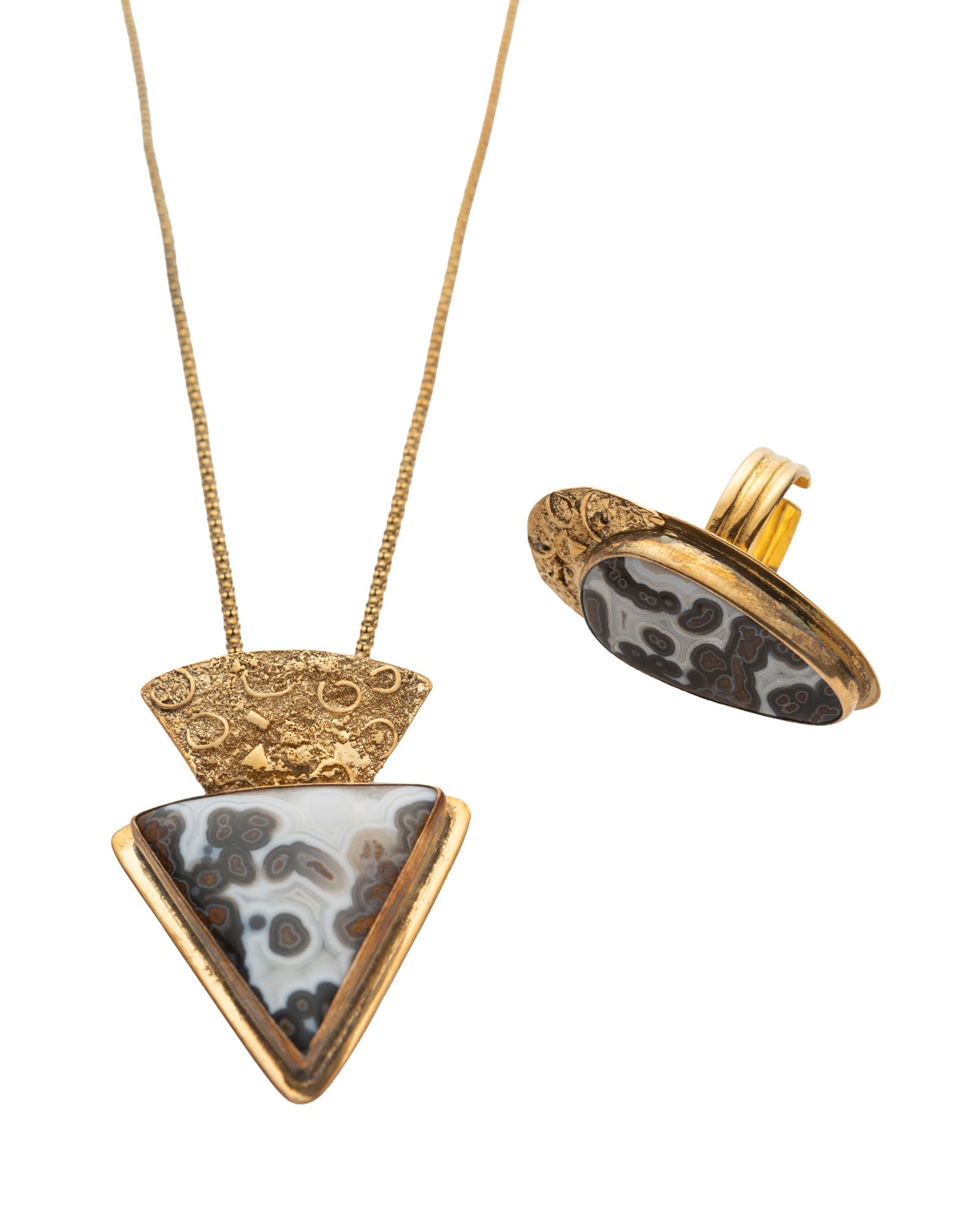 White - Brown Patterned Triangle and Oval Agate Necklace and Ring Set - 2100 7422 - izankara